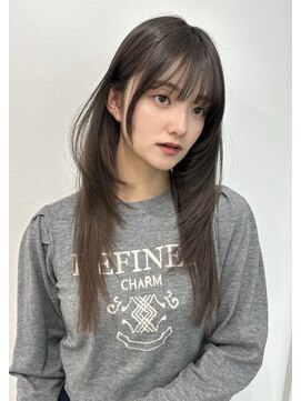 レミエ ダイカンヤマ(lemiie) ストレートタッチのナチュラルハイレイヤー