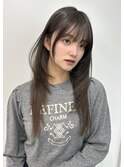 ストレートタッチのナチュラルハイレイヤー
