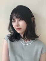 ザック ヴィ(ZACC  vie)&nbsp;くびれミディアム　6トーン　レイヤーカット　前髪