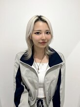 スタイリスト 　小島 希望　 Instagram【＠brown_non】