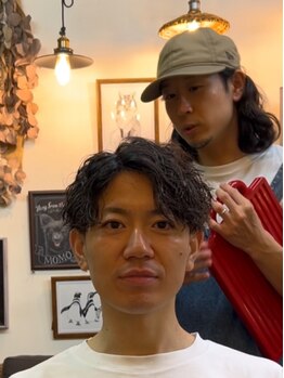 ゆとり炉の樹 のぐ男の写真/【春日原駅徒歩2分】仕事帰りにも通いやすい、男性のための隠れ家サロン。美容室が苦手な方も安心の空間。