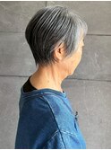 白髪染めカラー シルバーグレージュ ショートカット 髪質改善