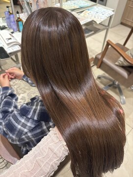 フォルテ 横浜店(FORTE) 明るめカラーで重くない印象に