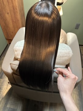 イム 博多 祇園(im) 艶髪アッシュ