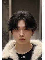 リスター(ReStar)&nbsp;心斎橋ツイストスパイラルパーマ波巻きフェザーマッシュ
