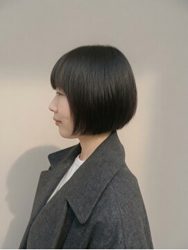 アル 武蔵境(aru) （stylist山内）前上がりミニボブ