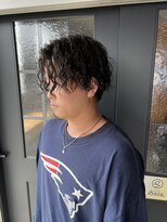 エミノスベース(Eminos base) 《Eminos》【メンズ】ツイストスパイラルパーマstyle