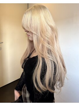 ニコフクオカヘアーメイク(NIKO Fukuoka Hair Make) ホワイトブロンド/抜きっぱなしブロンド