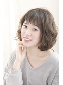 大人可愛いゆるふわボブ