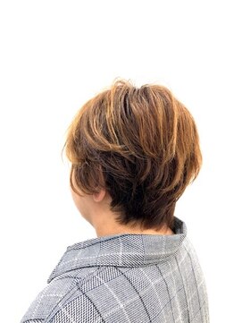 クオリス 上福岡店(QUALIS) 丸みウルフショート　無造作パーマショートヘア　30代40代50代