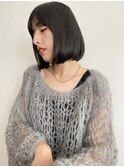 【dakota evans/MAI】マッシュな前髪と前上がりボブ
