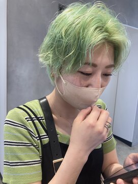 エイト ヘアサロン 渋谷本店(EIGHT) ミントグリーン