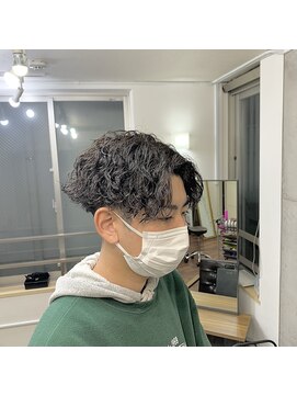 メルシー トータル ブランディング サロン(merci TOTAL BRANDING SALON) ツイストスパイラル×センターパート 横浜