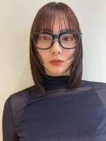 ノイカーム(noi Calm)&nbsp;顔周りレイヤーカットグレージュカラーくびれボブベージュカラー