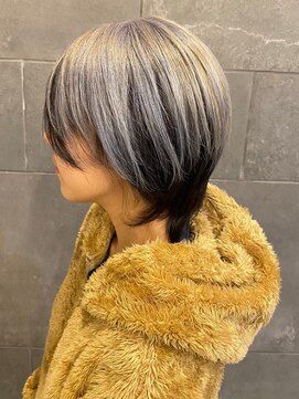 ディスコネクト(DISCO-N-NECT) ショート ミニウルフ アンブレラカラー  ホワイトグレージュ