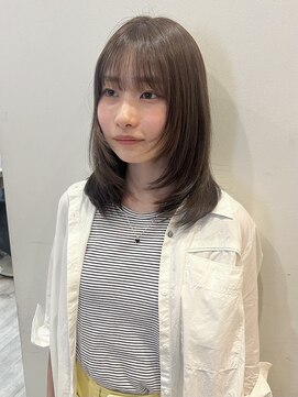 ミレバイジェニー (mirae by geny) ミディアム レイヤーカット　r