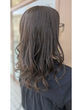 ヘアーアンドコークラシコ(Hair&Co. Clasico) ナチュラルブラウンカラー