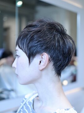 ヘア デザイン リスク(HAIR DESIGN RISK) 【RISK 高橋勇太】三鷹 カットが上手い 黒髪ベリーショート