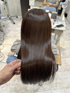 アルーシェ 心斎橋(Alushe) 高保湿トリートメント【心斎橋 難波 なんば 髪質改善】