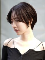 表参道白髪ぼかしウルフショートボブアッシュベージュ30代40代