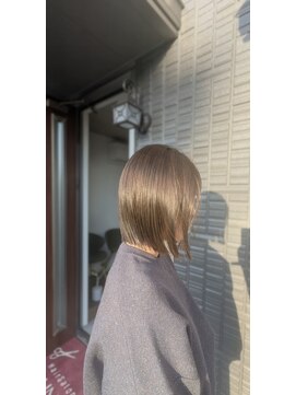 シェノン(CHAINON) パッツンボブ