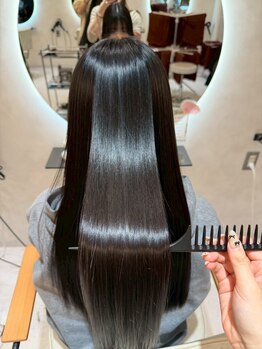 エヌ 大阪梅田茶屋町(enu)の写真/【大阪梅田駅徒歩5分】"自分史上最高の指通りとツヤ感"スタイリングが楽になる*【髪質改善/縮毛矯正/韓国】