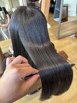 ロッカ(ROCCA)&nbsp;【髪質改善】酸熱トリートメントでロングも艶髪に