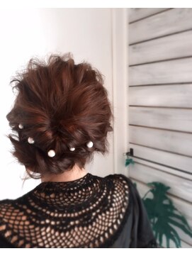 ヘアー 志希 くるりんふわ