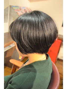 ピースリーヘア バイ カーサ(peathree.hair by CASA) クラシック×グラデーションボブ