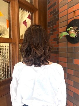 ボーイフレンド (Boyfriend) 女子力上がるミディー