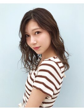 ヨーク(YOKE) 【 YOKE 】TAKUYA  ダブルカラーでつくるシアーベージュ