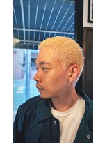 カムレイドフォーライフ(COMRADE 4 LIFE)&nbsp;抜きっぱなしブリーチ　ベリーショート　担当松尾