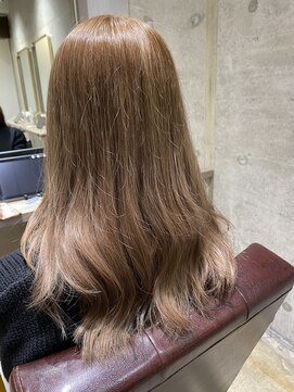 エイト 上野店(EIGHT ueno) ミルクティーベージュ