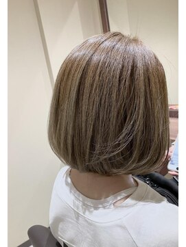 ゼン(Zen.) オリーブグレージュ kaji