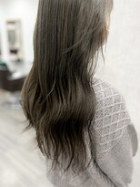 ヘアメイク エイト キリシマ(hair make No.8 kirishima)&nbsp;グレーべージュ×顔まわりレイヤー