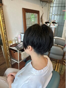 ヘアイズムリーブス(Hairism Leaves)の写真/《髪質・骨格を見極め"なりたいスタイル"を叶える♪》その場限りではなく、髪の未来を見据えてご提案＊