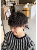 刈り上げツーブロックツイストスパイラルパーマメンズマッシュ