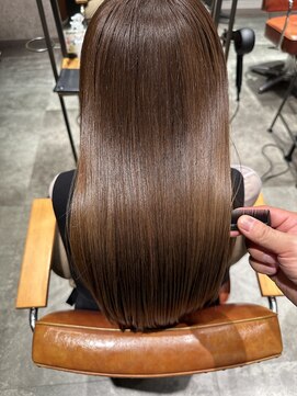 アレクサ 石神井公園(ALEXA) スモーキートパーズ