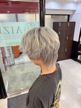 アイズ 本厚木(AIZU) ハイトーン ホワイトベージュ