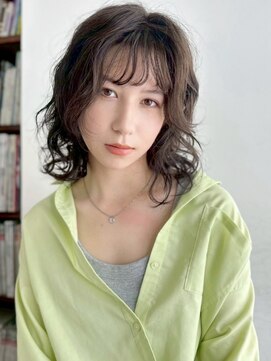 ベチカ(vetica) ミディアムレイヤー/くびれミディ/柔らか質感/こなれヘア