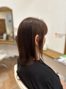 サリュ(Salut) ミディアムレイヤー