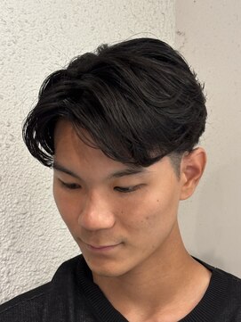 ヒロギンザ 難波店(HIRO GINZA) 動きと柔らかさを両立。大人のニュアンスパーマ」