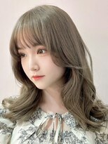 トリア(the tria)&nbsp;【tria/新宿/透明感/Seito】透明感アッシュベージュ