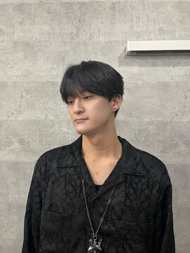ソイクフ(SOY KUFU) 20代30代40代◎似合わせカット毛流れ黒髪フェザーパーマ