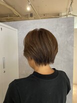 モク(mok)&nbsp;丸みショートボブ