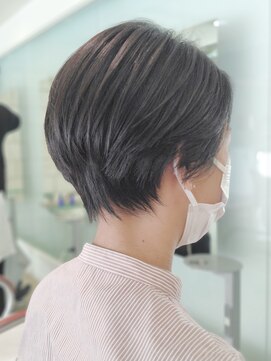 レンジシキチジョウジ (RENJISHI KICHIJOJI) 刈り上げないハンサムショート【RENJISHI 松岡】