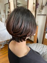 美容室 メザミー MESAMIES&nbsp;奥行きショートレイヤーグラデーションブリーチなしショート