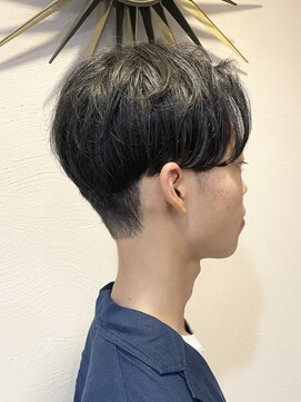 モップアップ(Mop up) 酸性ストレートパーマ×センターパート