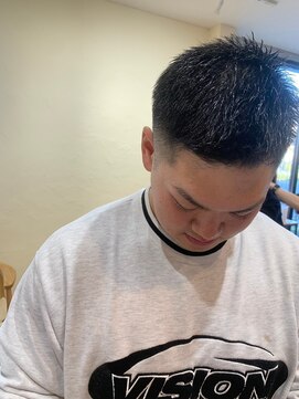 シフト(SHEEFT) メンズカットスパイキーショートブラック刈り上げツーブロック