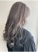明るめグレージュ